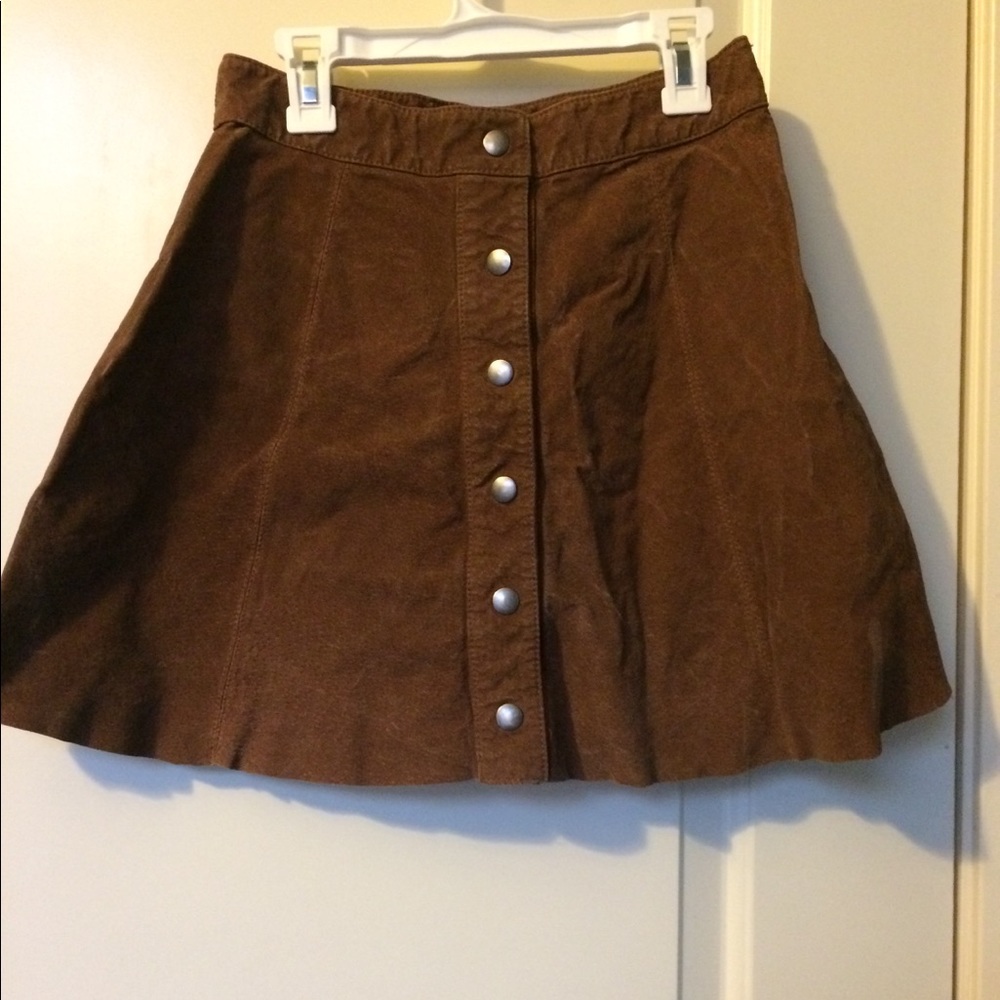 Brown skirt